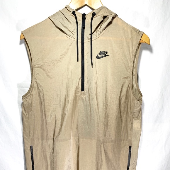 nike sleeveless windbreaker